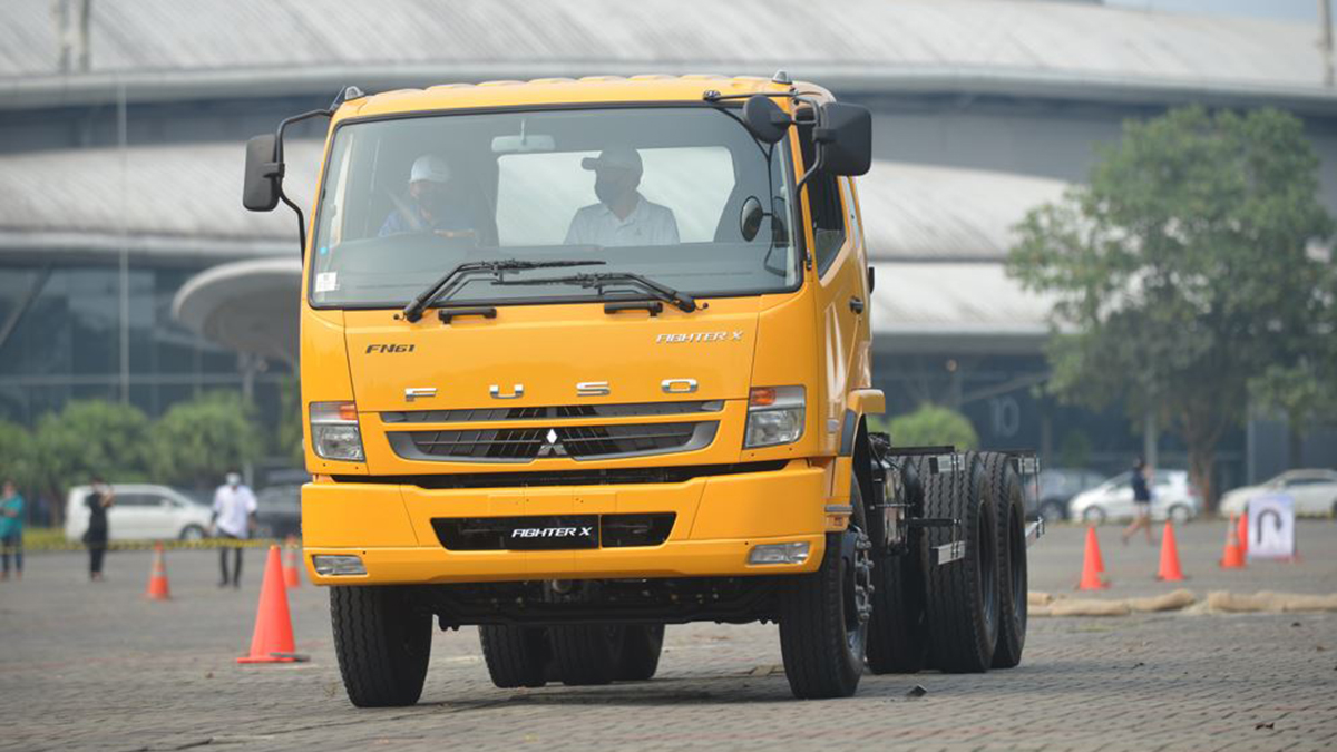 FUSO Introduces All-New Euro IV-Compliant Lineup In Indonesia