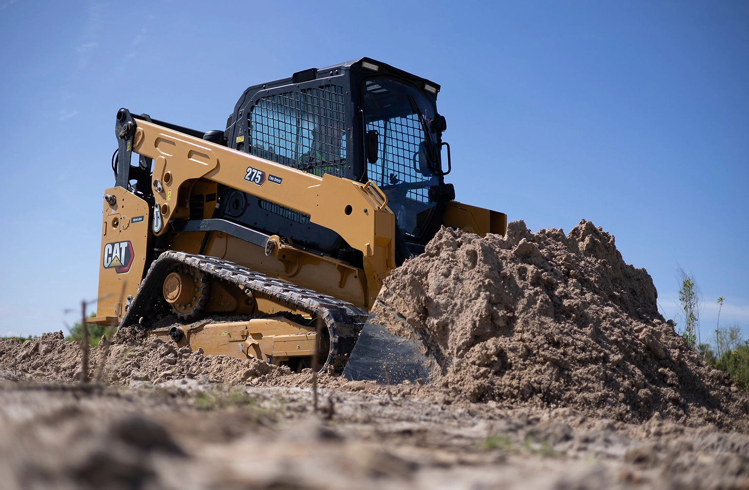 Caterpillar Launches New Cat Skid Steer Loaders & Compact Track Loaders