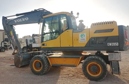 Yuksel Saudias 40 year Volvo relationship strengthened by impressive EW205D fleet